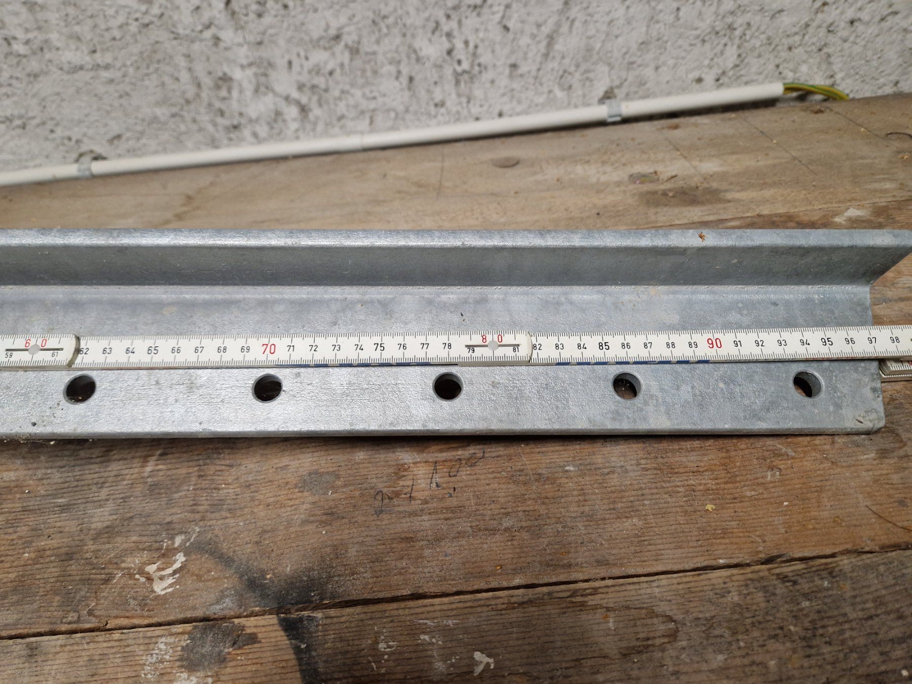 Travi: Regalträger / Linearkonsolen / Konsole – Nuovo (secondo la descrizione) da Winterthur venduto da AE_8400_45 4
