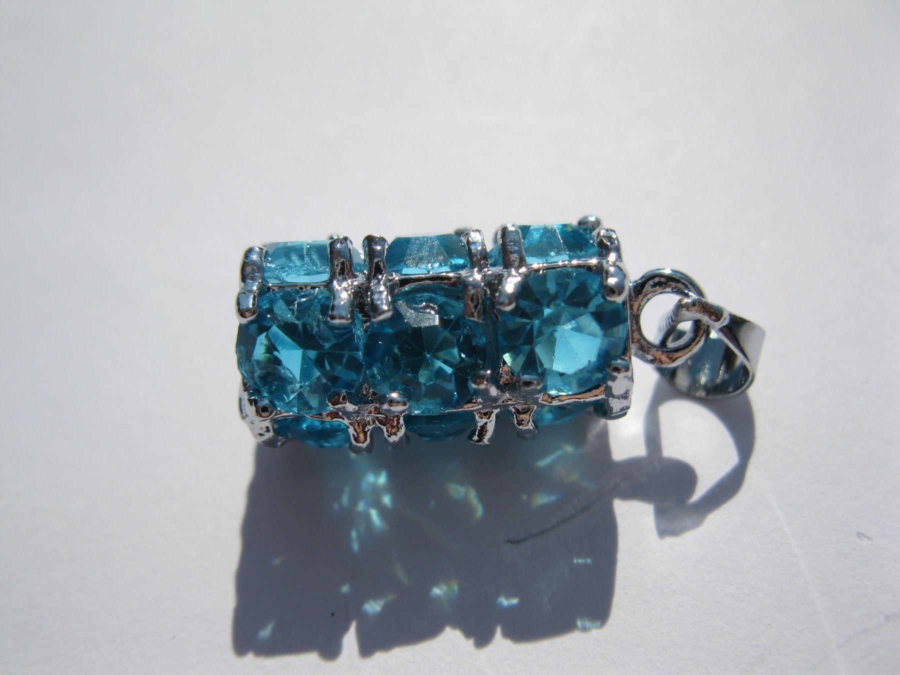 Anhänger: Anhänger mit blauem Strass – Neu und originalverpackt aus St. Margarethen TG von LuanaKa 2