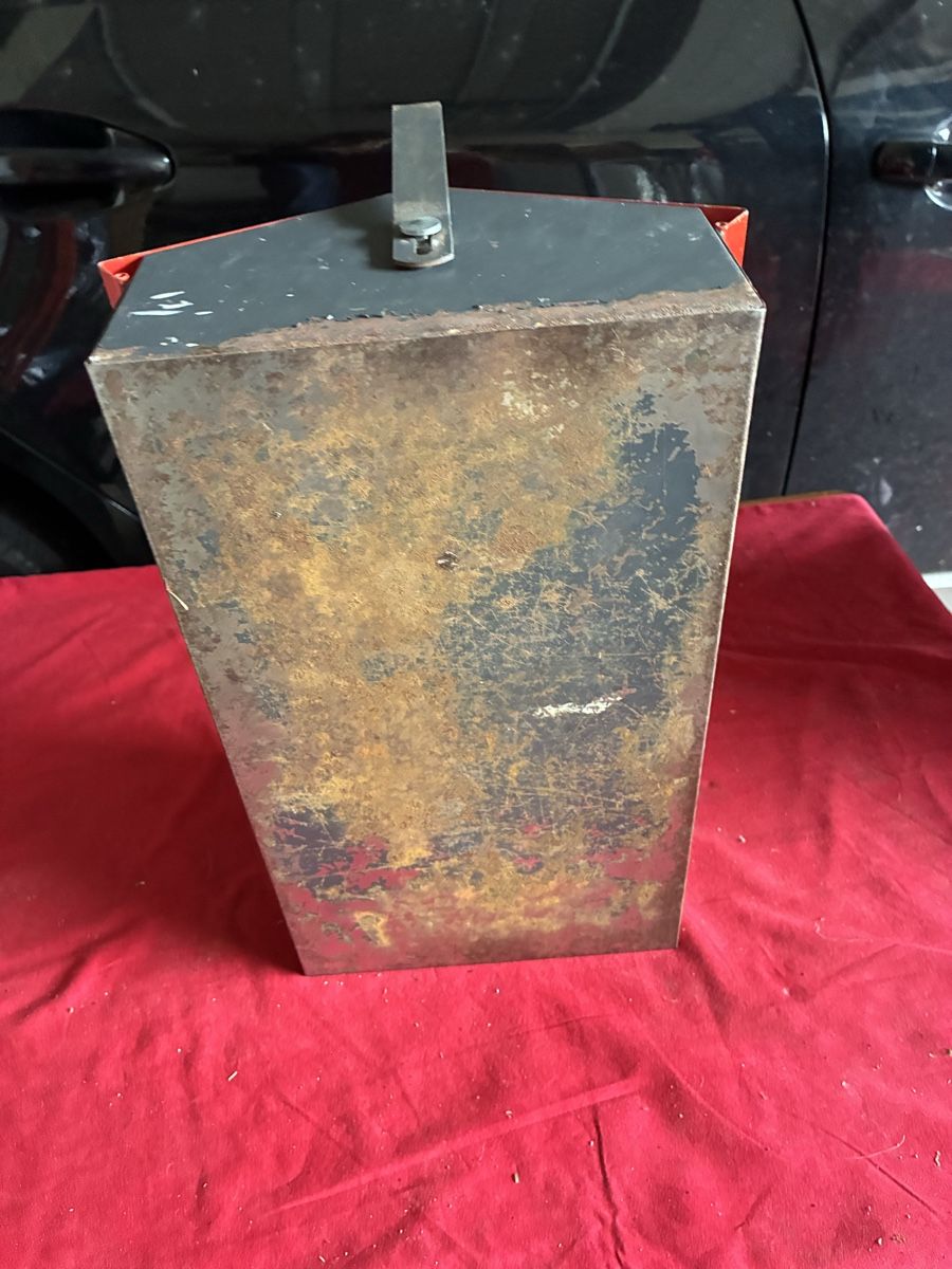 Alle Werkzeuge: Ancienne boîte MEWA  – Gebraucht aus Les Bayards von Mutz51 2