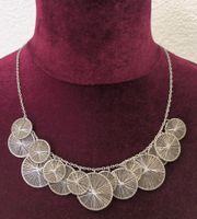 Filigranes Bib-Collier