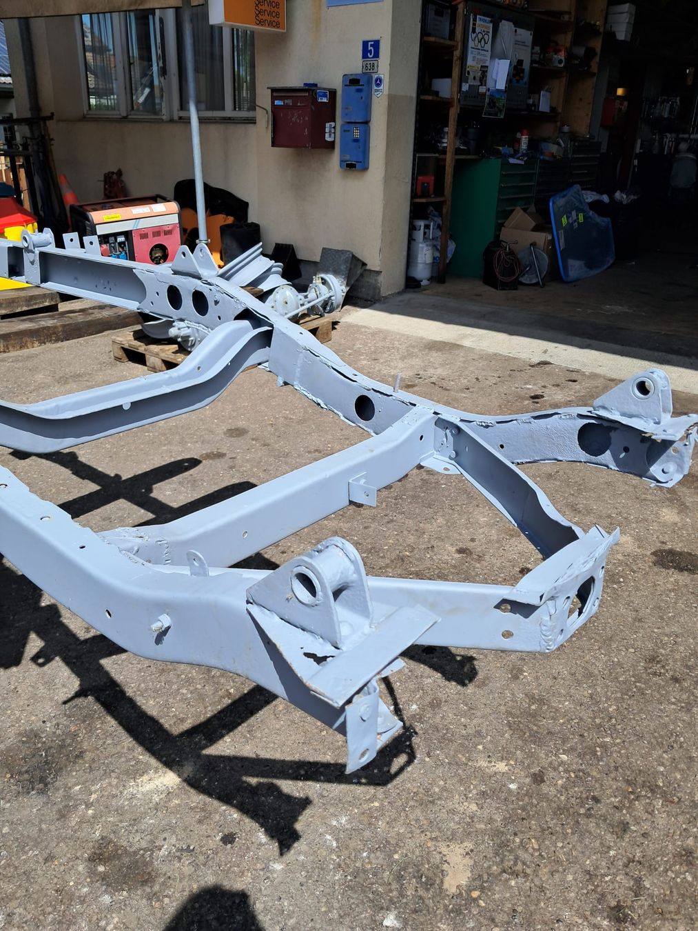Autos: Willys CJ 2-A Chassis – D'occasion à Ricken SG par KamServ18 4