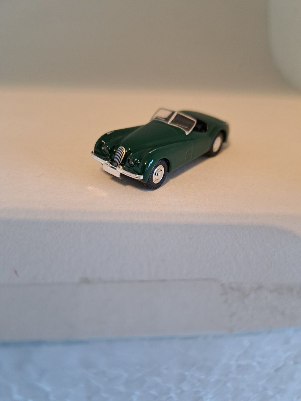 Jaguar Modellini d'auto: Alles Jaguar! – Nuovo (secondo la descrizione) da Liestal venduto da leroy09 3