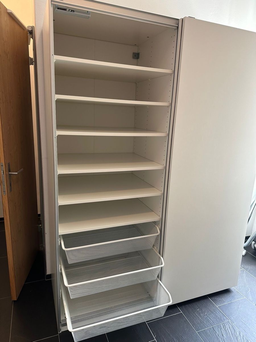 Ikea Armadi: Kleiderschrank weiss – Usato da Wilen b. Wollerau venduto da lin_glk2 1