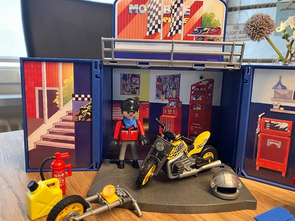 Playmobil Spielzeuge: Playmobil 6157 Motorradwekstatt – Gebraucht aus Hellbühl von sabilu 2