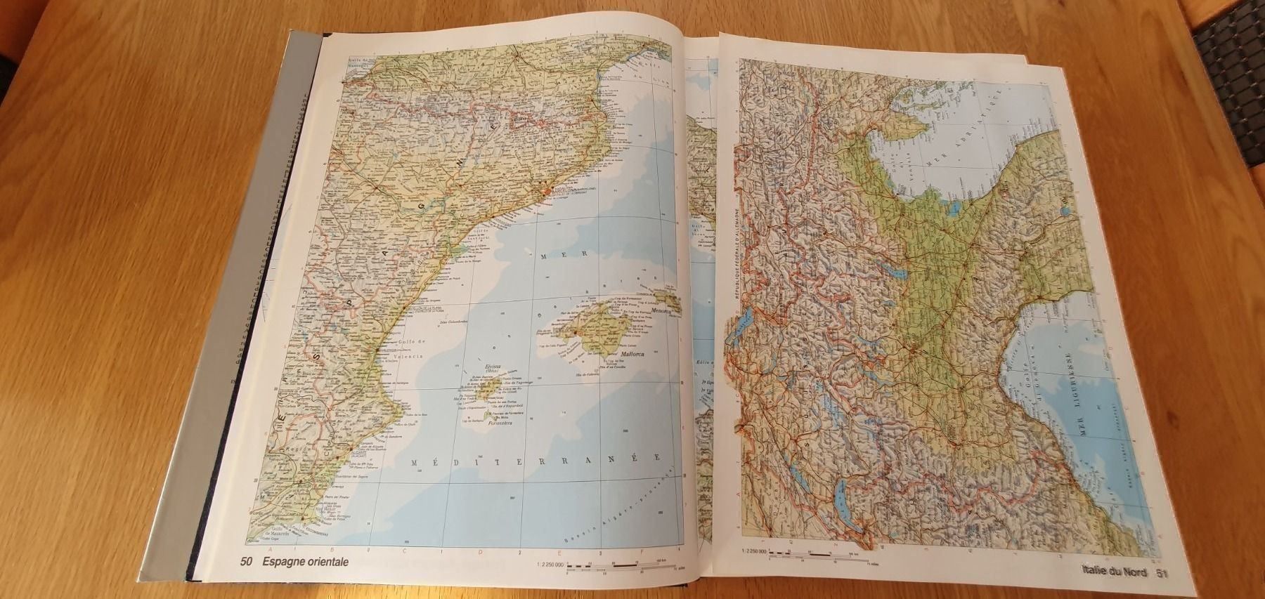 Libri: Le grand atlas du monde – Usato da Moutier venduto da gvmv 5
