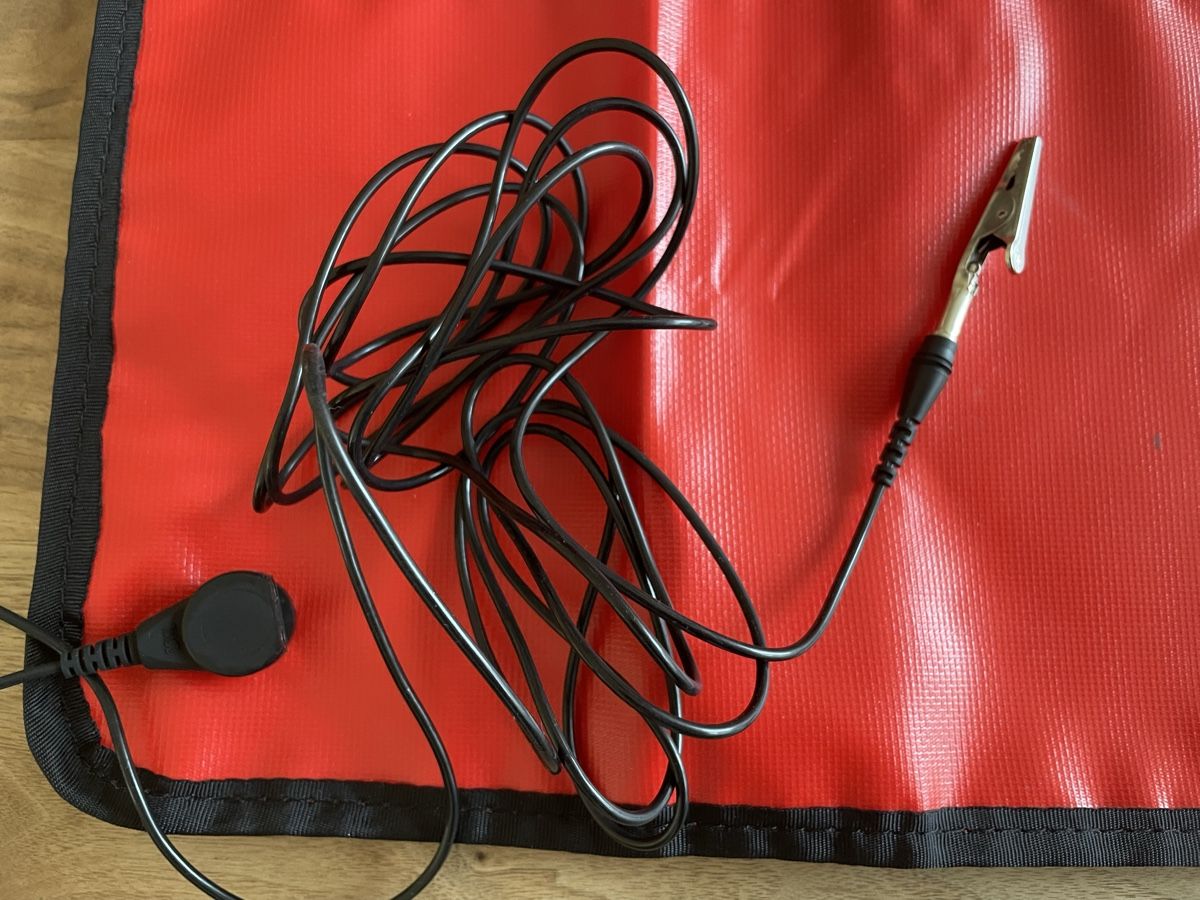 Tous les outils: Portable Anti-Statikmatte – D'occasion à Ostermundigen par Master05 1