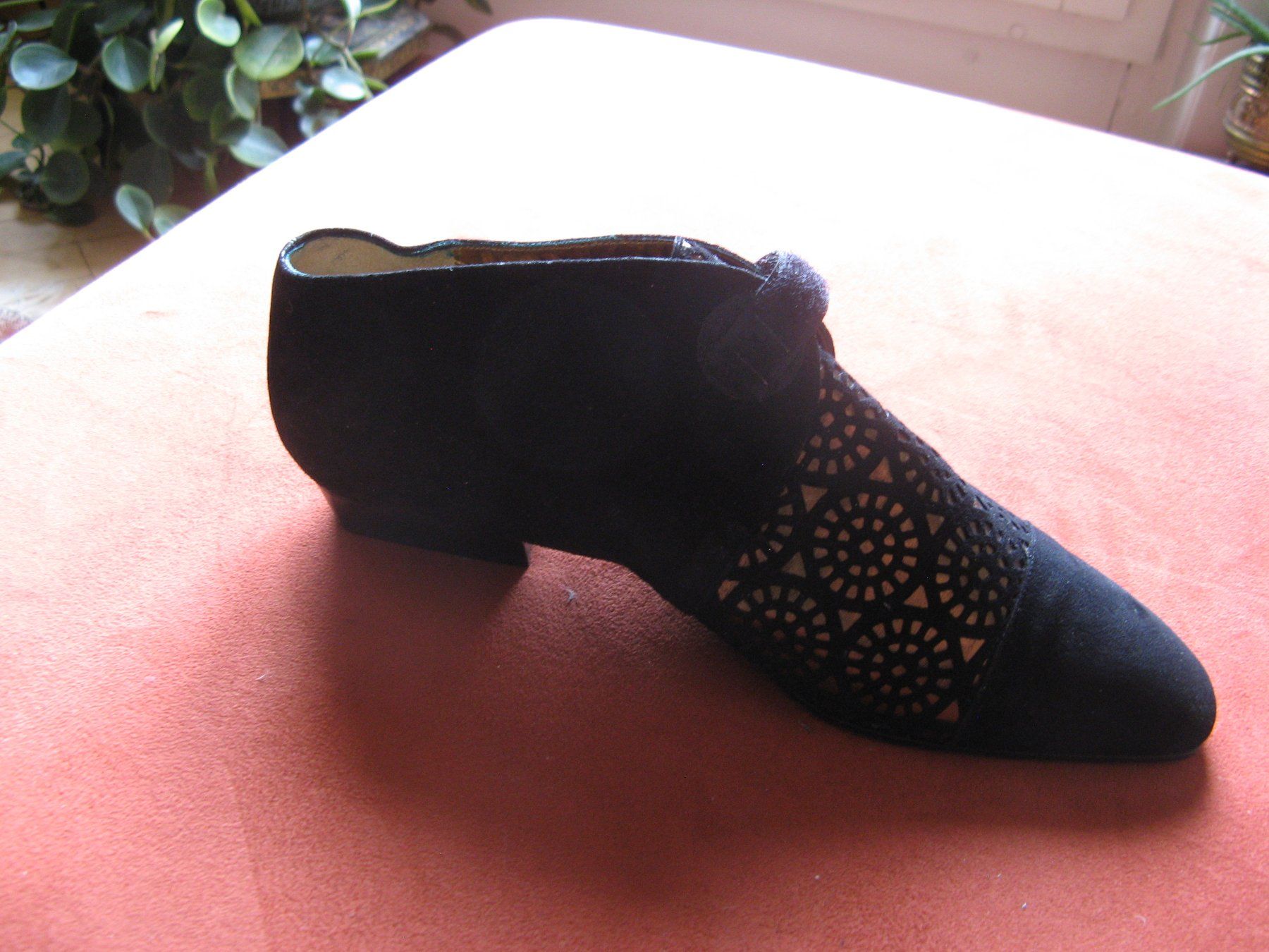 Damenschuhe: schwarze Halbschuhe Gr. 39,5 Giorgio Moretto – Gebraucht aus Zürich von apil 3
