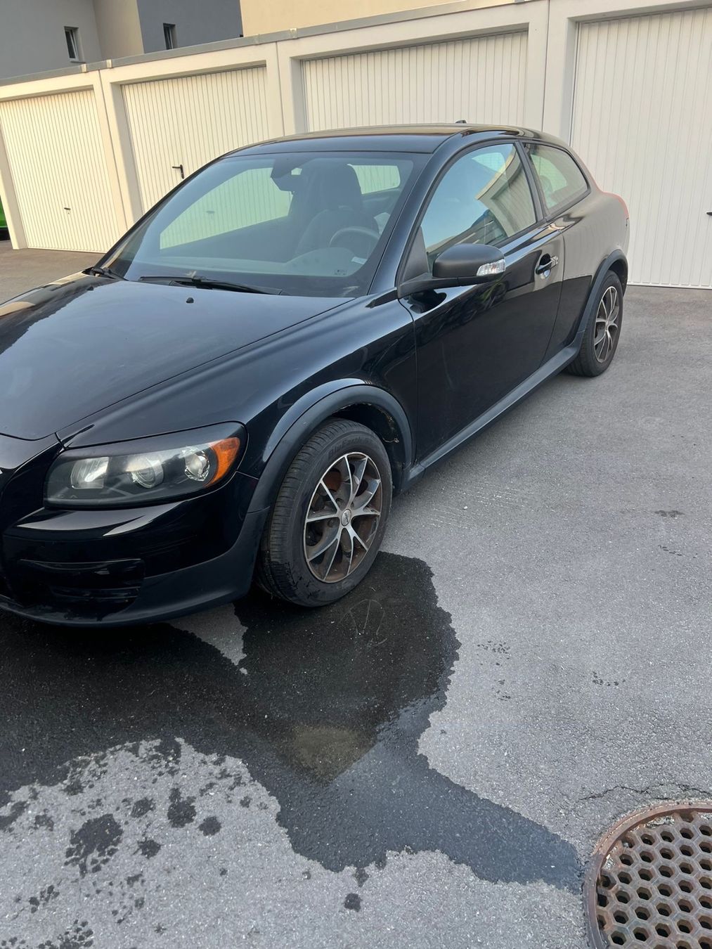 Volvo Automobili: Volvo C30 Noire – Usato da Vulliens venduto da lga_h5m5 1