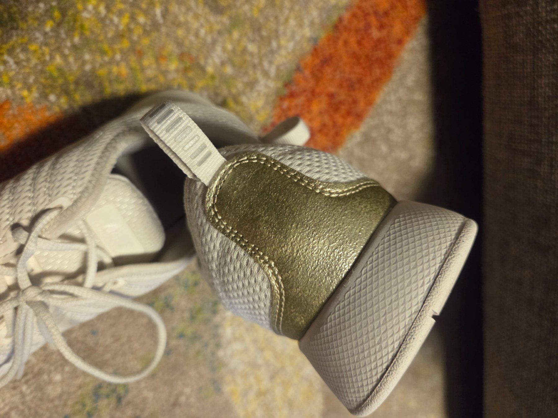 Nike Scarpe da donna: Nike Gr.38,5 – Usato da Sursee venduto da Ventiduese 2