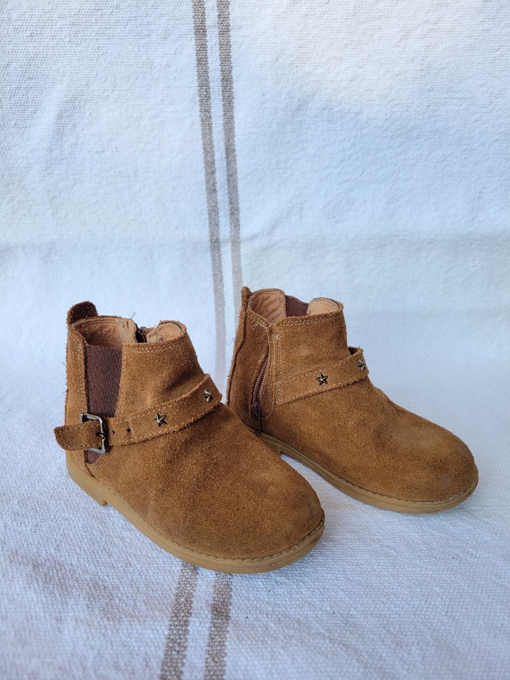 Scarpe per ragazzi: bottines en cuir, taille 23 – Usato da Neuchâtel venduto da valerizette 1