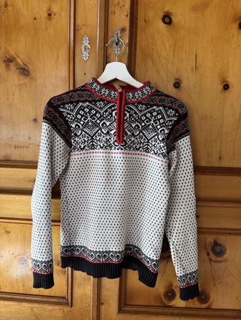 Island-Strick-Pulli von ICEWEAR – Grösse XXS (passt auch S)