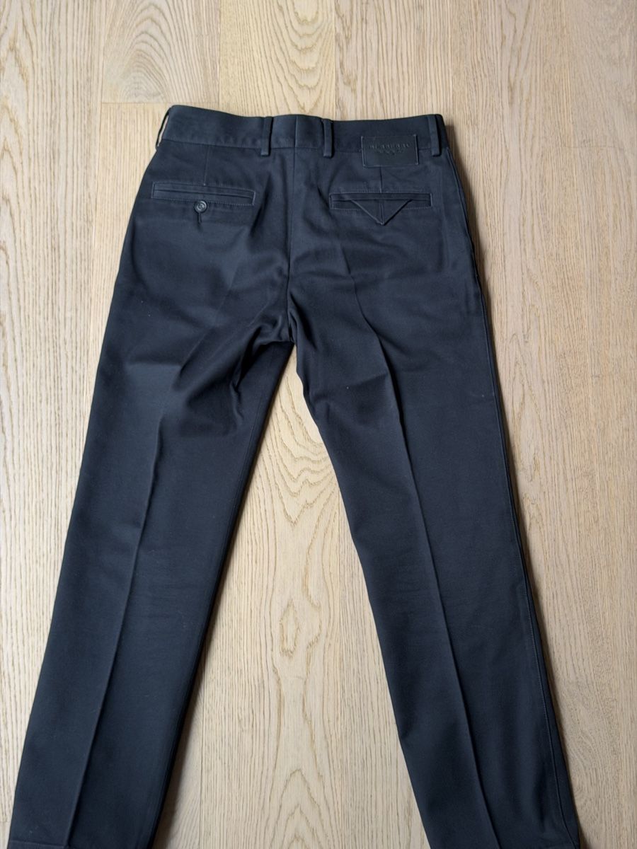 Burberry Pantaloni: Burberry black pants size 44 – Usato da Zürich venduto da dav_ylk6 3
