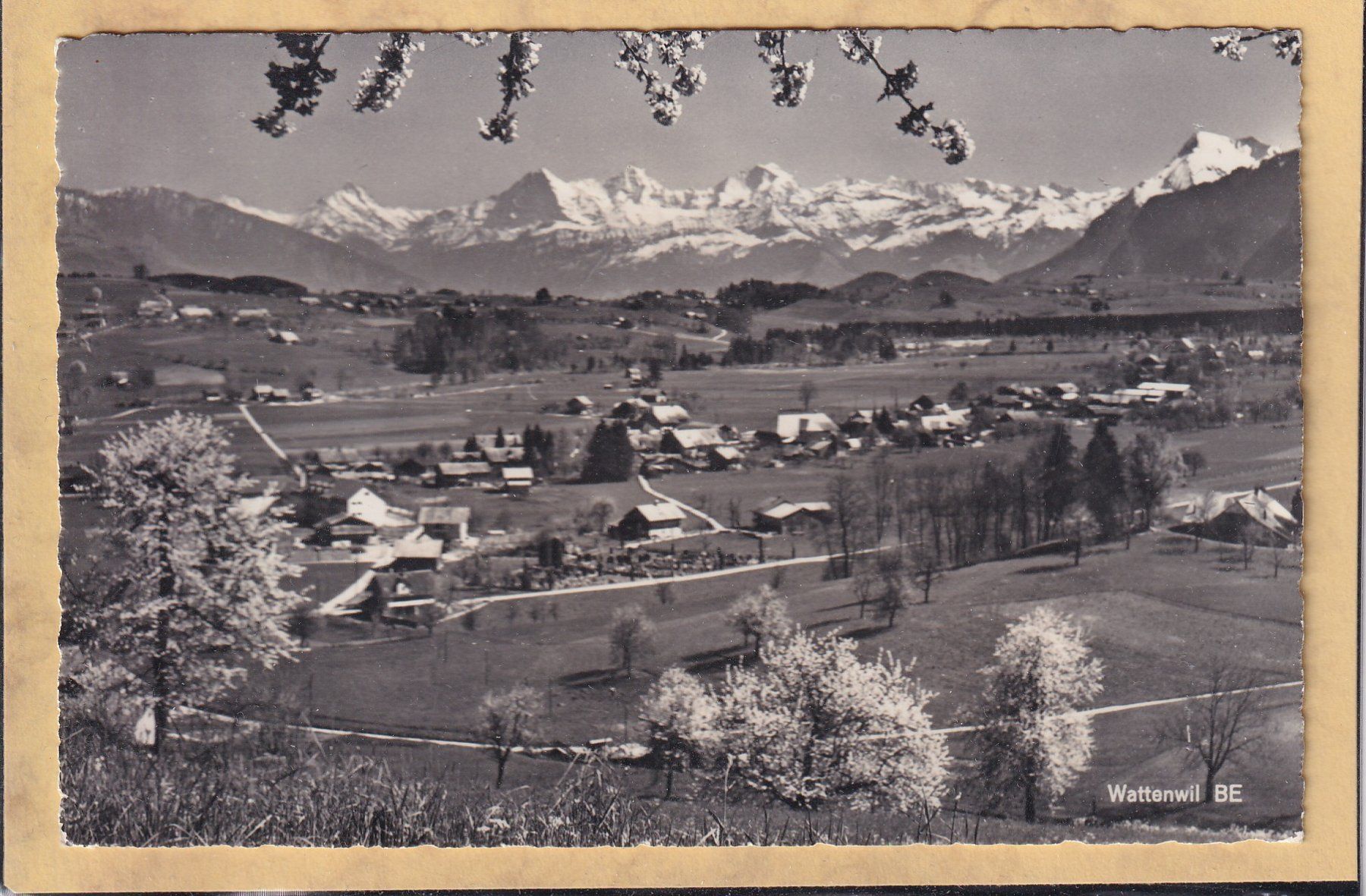 Ansichtskarten: Wattenwil (BE) 1940 – Gebraucht aus Orvin von Pyaeschli