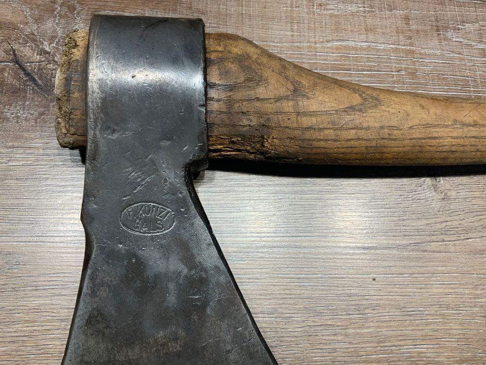 Alte Axt Kaufen auf Ricardo