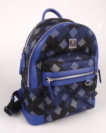 MCM Dieter Rucksack München aus Nylon in Blau
