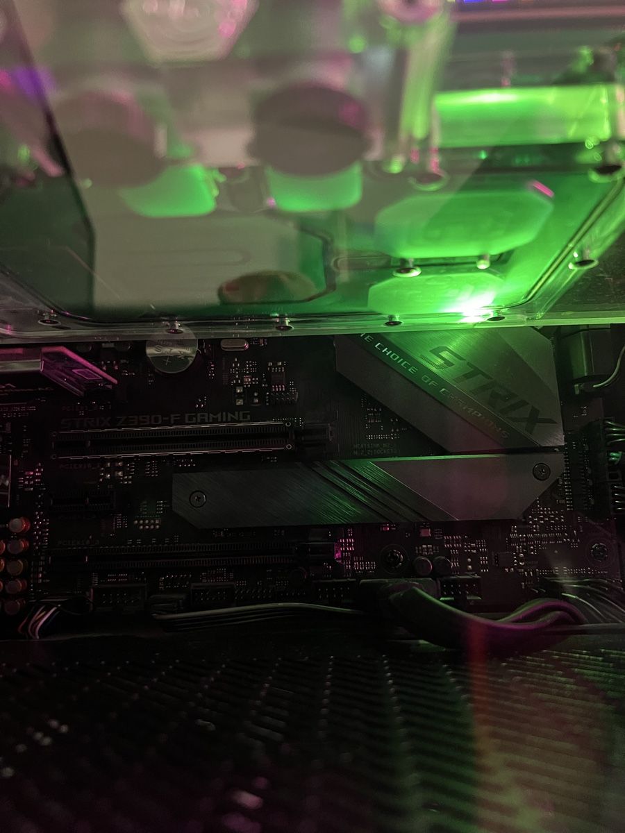 PC: Enthusiasten Gaming PC – Nuovo (secondo la descrizione) da Basel venduto da zar_792n 4