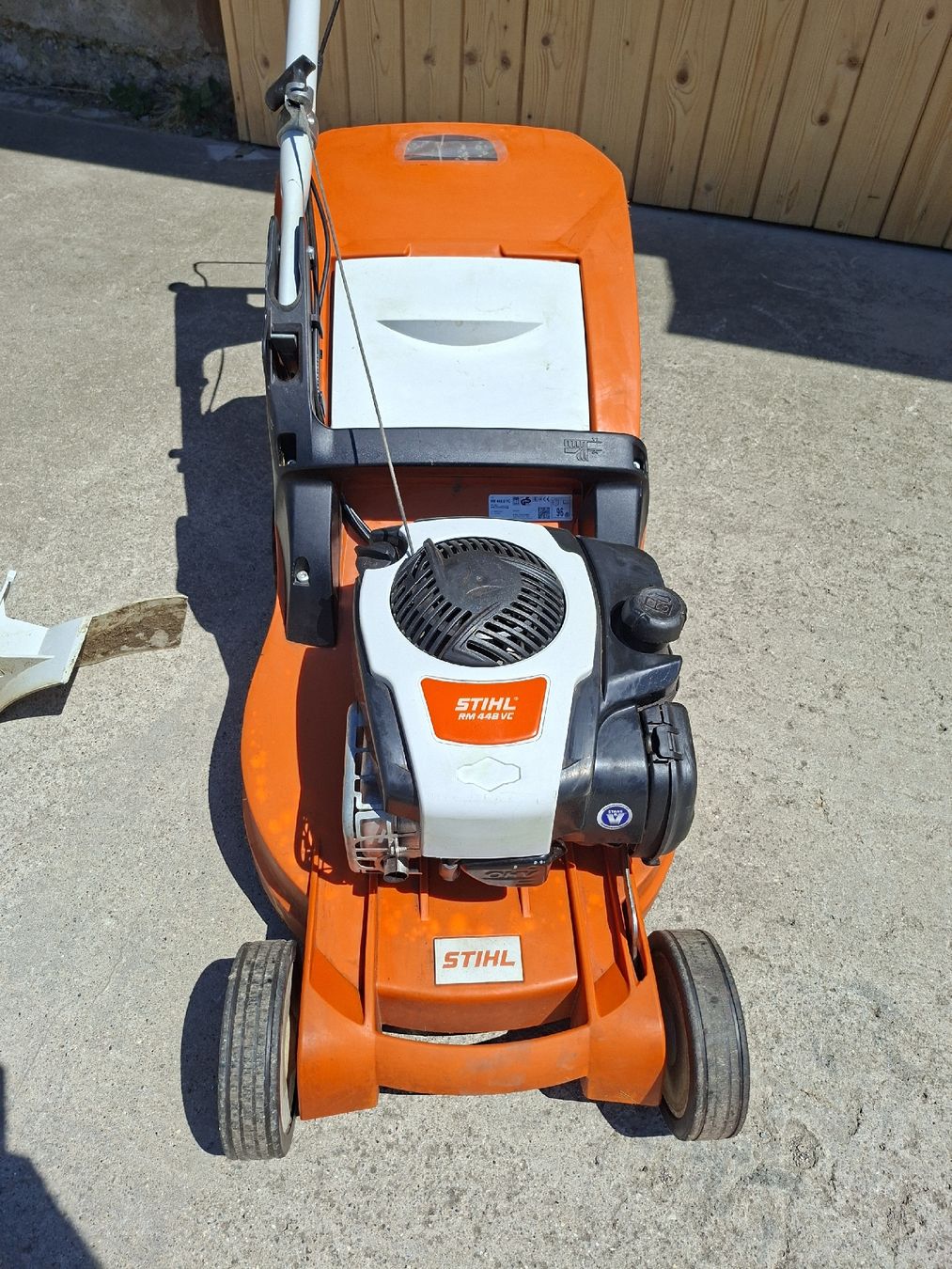 Stihl Rasenmäher: Benzin Rasenmäher STIHL RM 448 VC mit Vario-Antrieb – Gebraucht aus Niederuzwil von Dakitiki 3