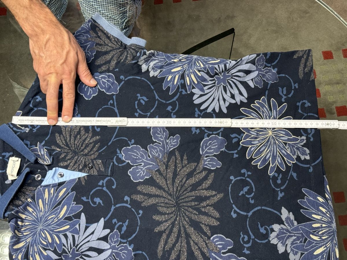 Magliette Polo: Polo Moncler  – Usato da Sierre venduto da OCNL 5