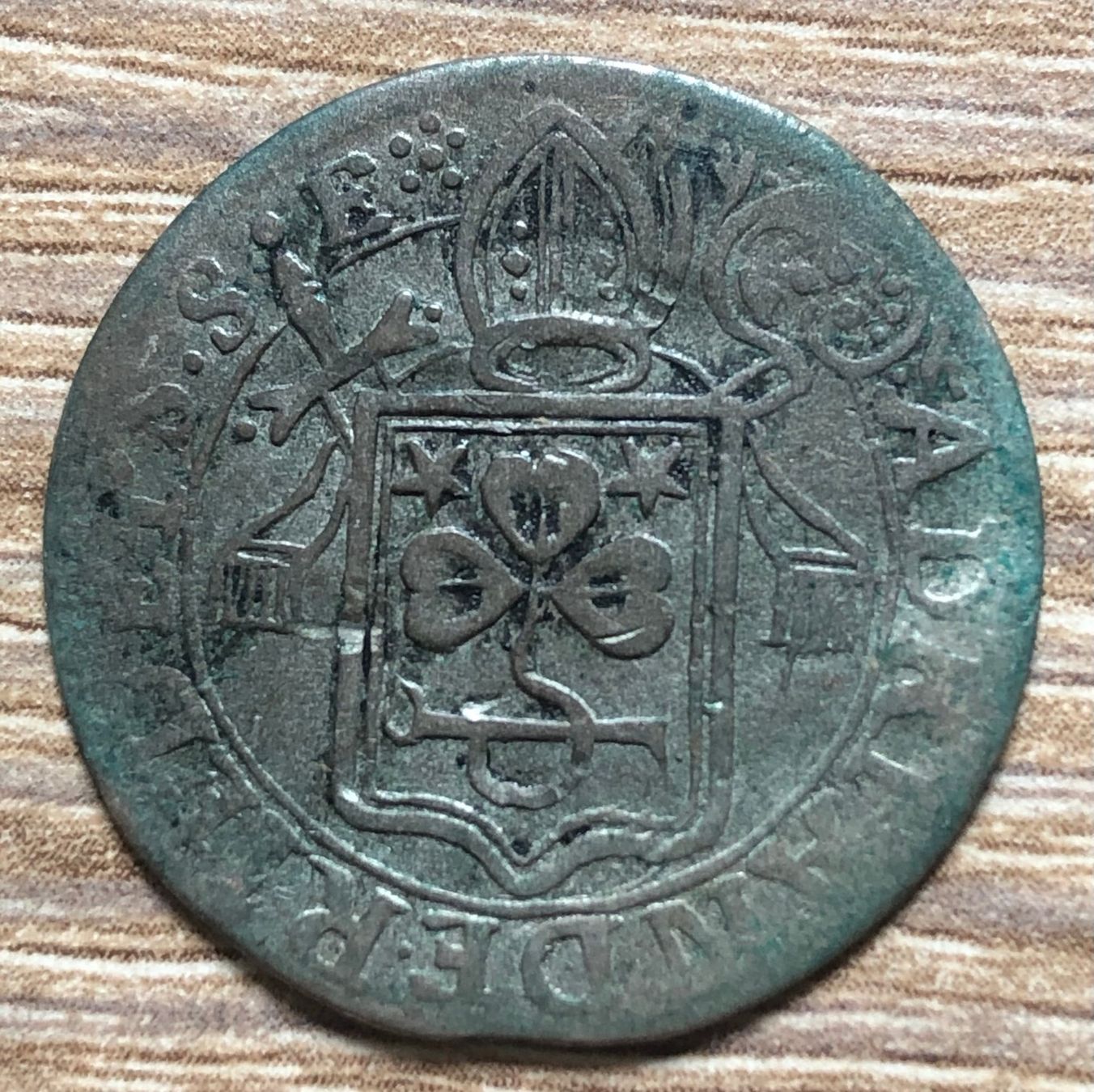 Tutti le monete: Batzen 1685 Wallis, Adrian V. von Riedmatten – Usato da Fribourg venduto da Waldzeichen