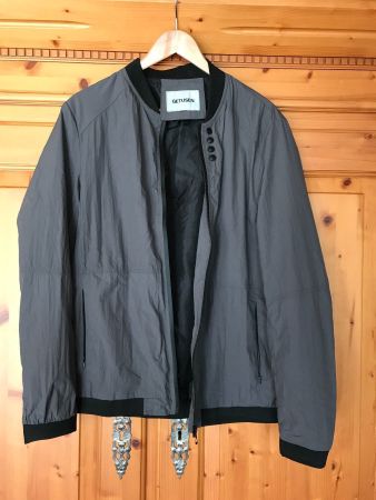 LEICHTE WIND-JACKE / ÜBERGANGSJACKE GRAU