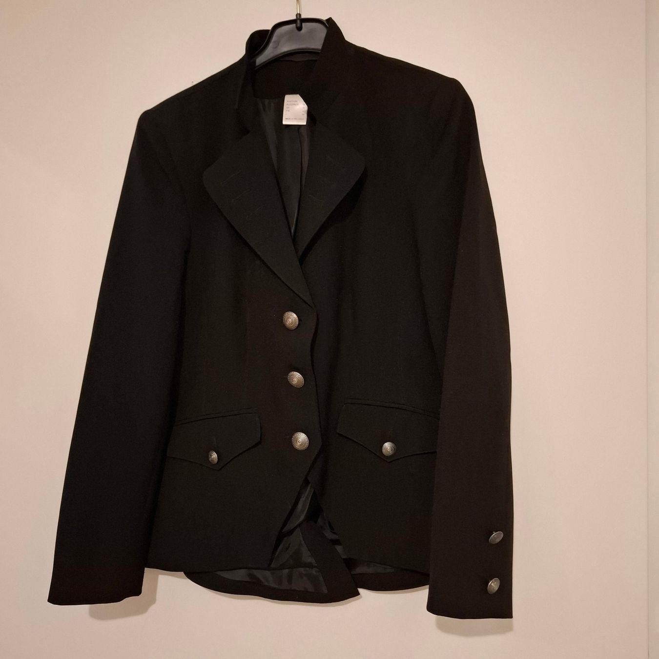 Giacche: Damen-Blazer schwarz – Usato da Hombrechtikon venduto da Tinea82