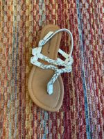 Sandalen Grösse 31 / 32 Mädchen wenig gebraucht weiss Rampag