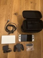 Nintendo Switch OLED Konsole weiss mit Tasche und Zubehör