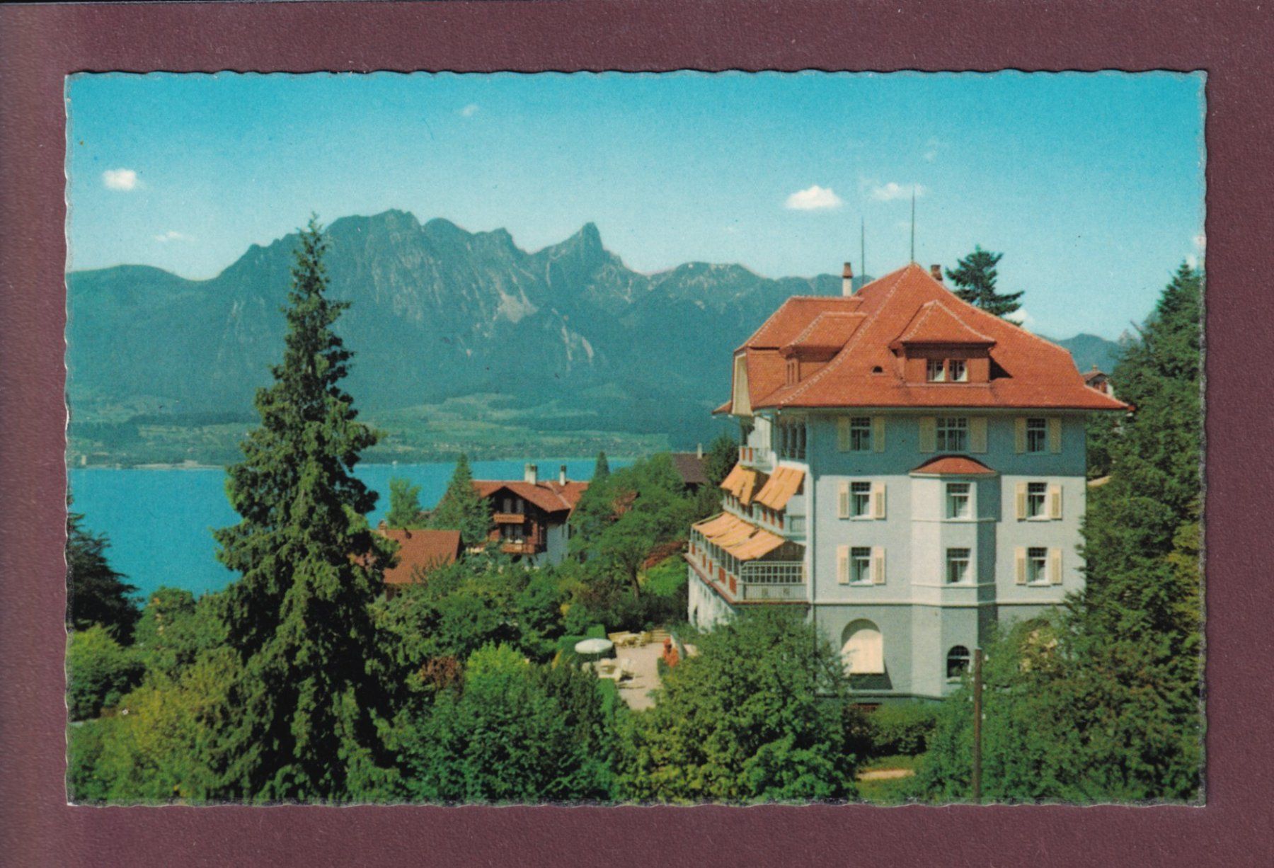 Cartes postales: OBERHOFEN - Hotel Montana – D'occasion à Pully par nicecards