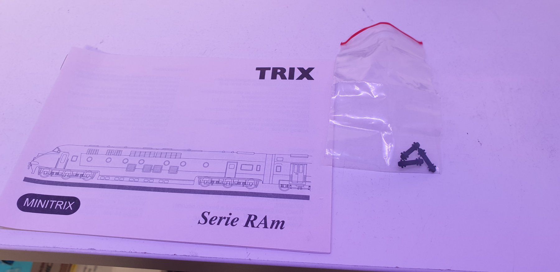 Trix Modelleisenbahnen: Trix Spur N SBB TEE RAm ESU Digital 12224 – Gebraucht aus Neuenhof von ludovicco 1