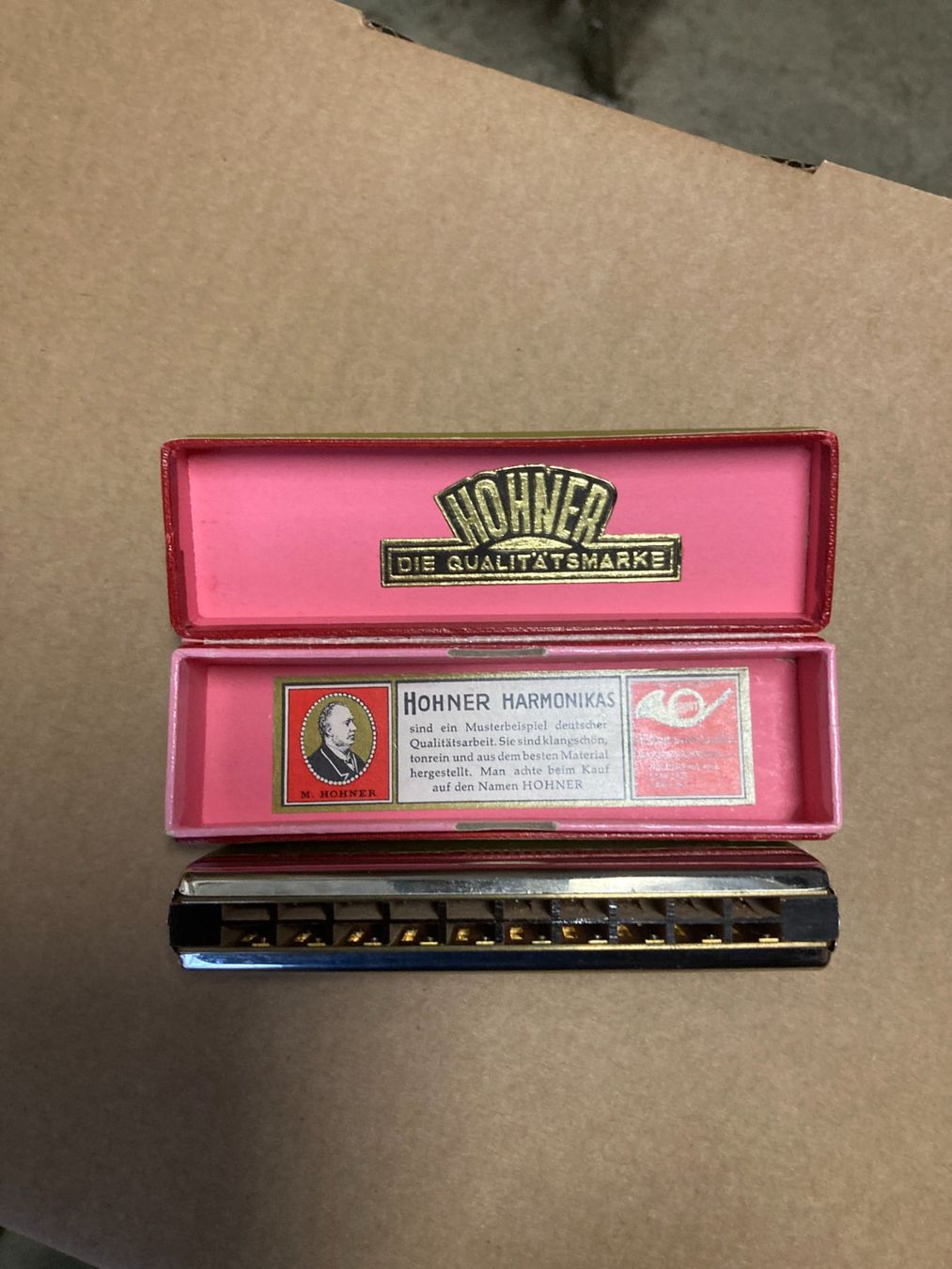 Hohner Strumenti musicali: HOHNER MUNDHARMONIKA Orchester – Usato da Filzbach venduto da Sugi7 4