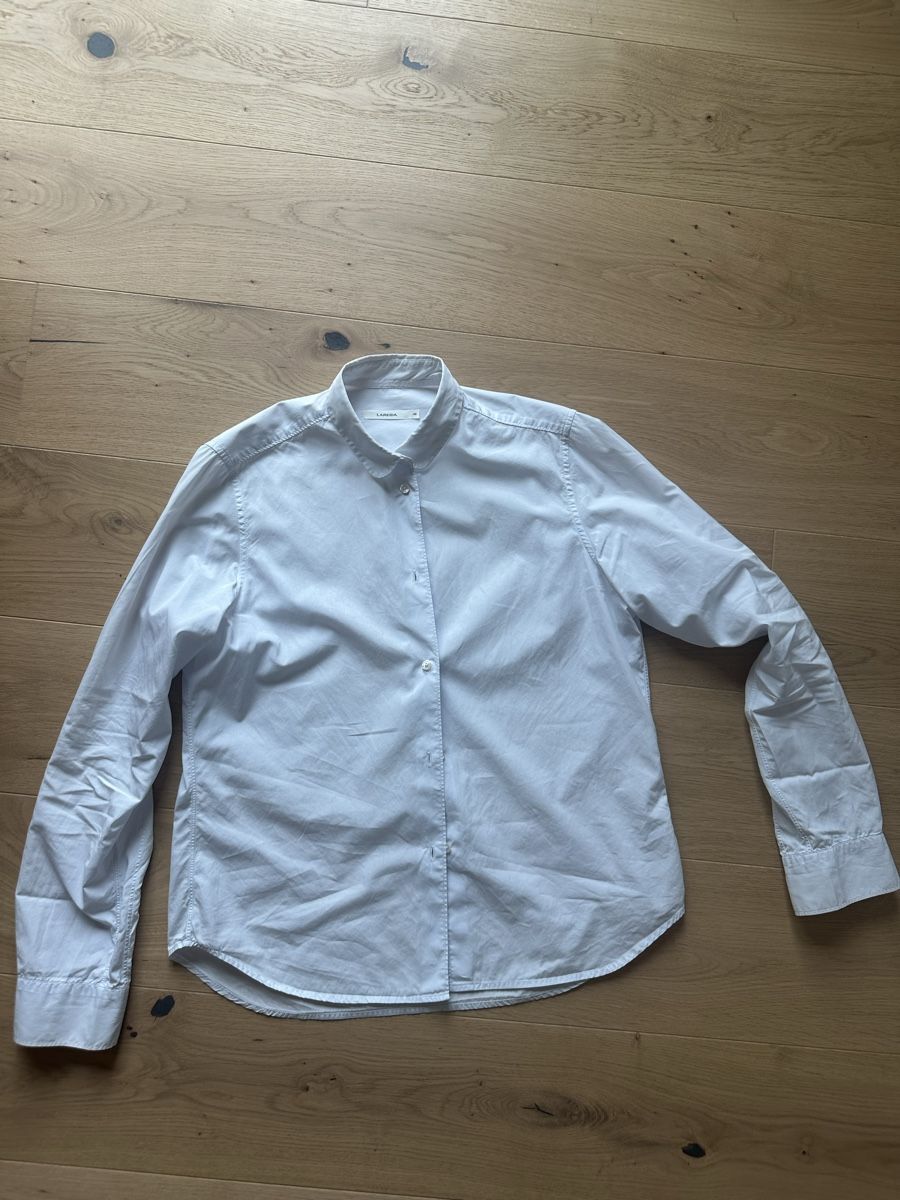 Lis Lareida Camicette: Bluse Lis Lareida – Nuovo (secondo la descrizione) da Leuk Stadt venduto da medii1
