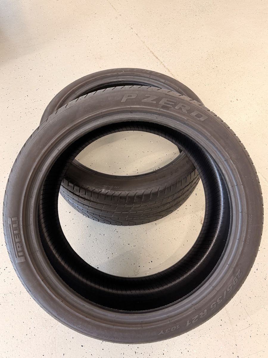 Pneus & Kompletträder: Pirelli P Zero Sommerreifen, 295/35 ZR21  – Gebraucht aus Bachenbülach von nyny01 1