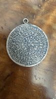 Pendentif disque de Phaistos argent 925- pièce unique!