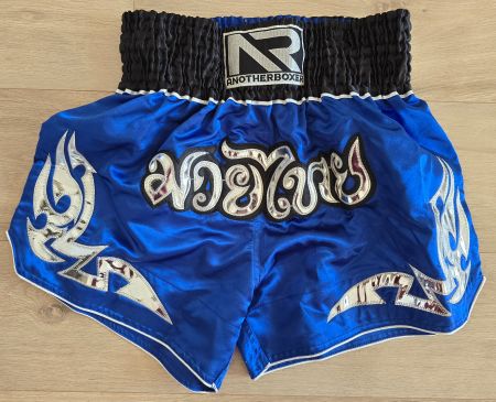 Anotherboxer Muay Thai Shorts Kickbox-Hose Gr. XL NEUWERTIG