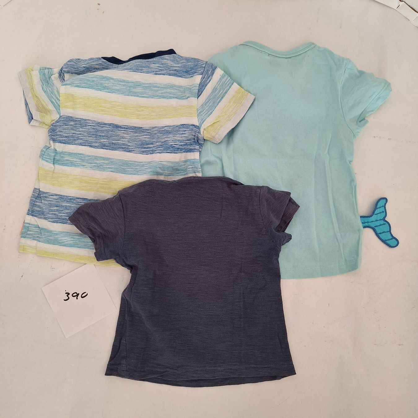 Lotti & Set di vestiti: Kleiderpaket T-Shirt 80/86 – Usato da Chur venduto da copino 4