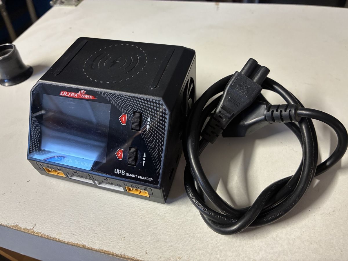 Caricatori & Batterie: Ultra Power UP6 Smart Charger – Usato da Arch venduto da benji14