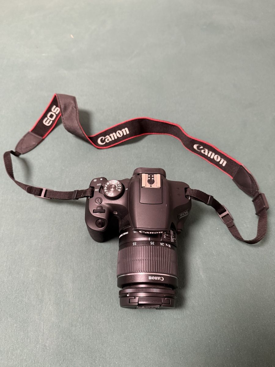 Canon Fotocamera: Canon EOS 2000D – Nuovo (secondo la descrizione) da Winterthur venduto da lin_5f3h 1