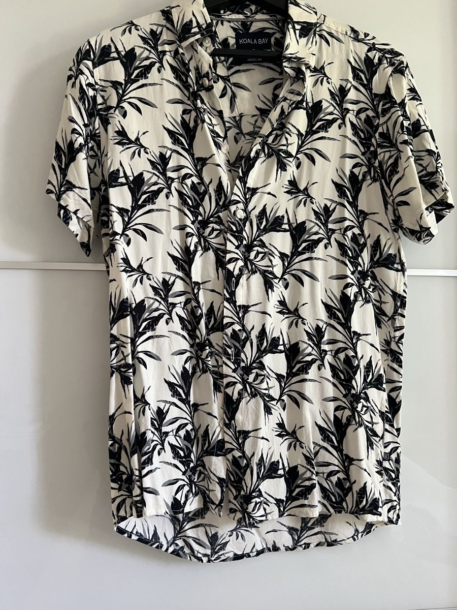 Camicie: Koala Bay Shirt - Floral Pattern, Size 48-50 Eu – Nuovo (secondo la descrizione) da Zürich venduto da tra_wl8x