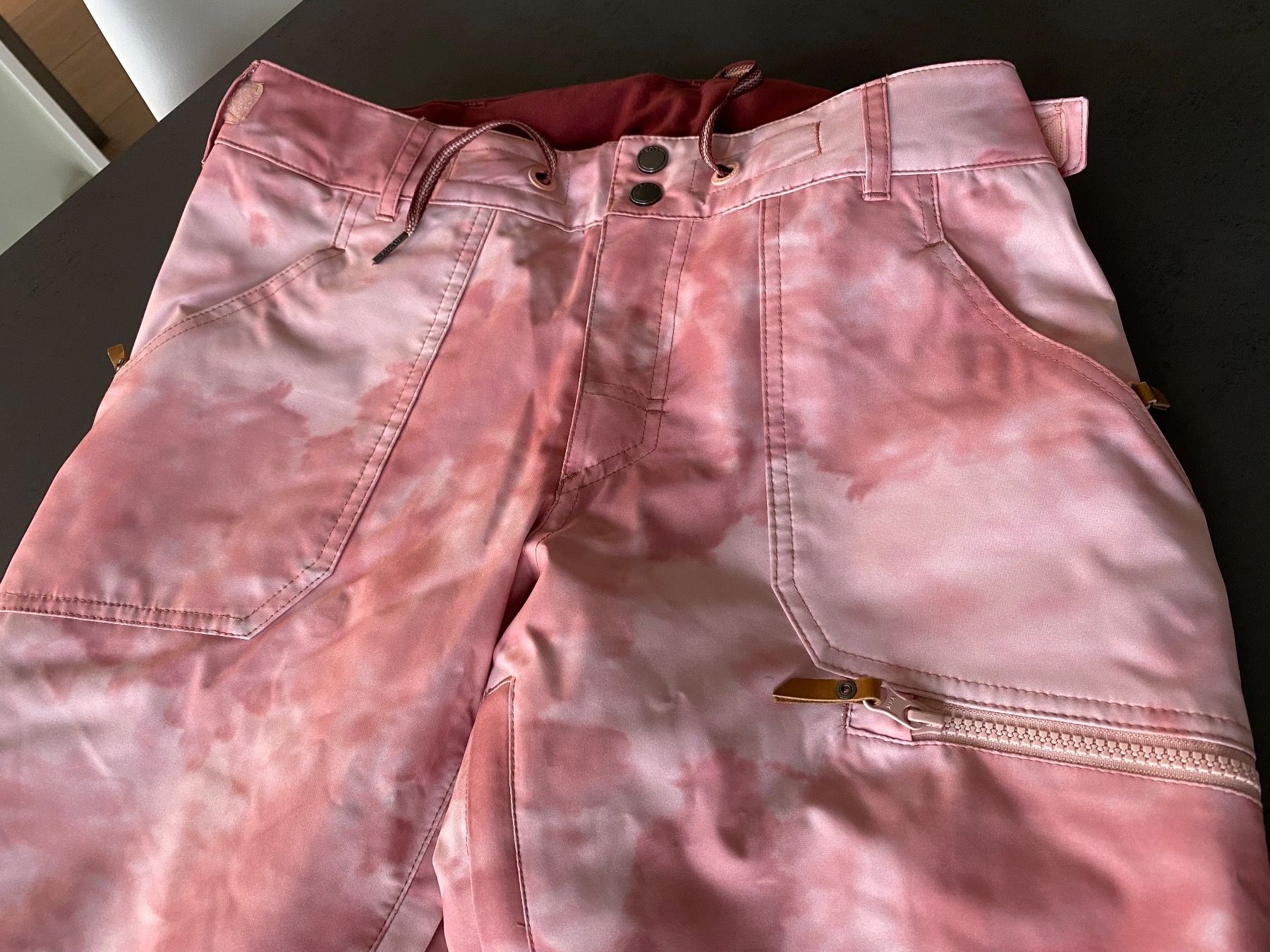 Roxy Pantaloni: Roxy Snowboard Hose – Usato da Frauenfeld venduto da Chgunti 2