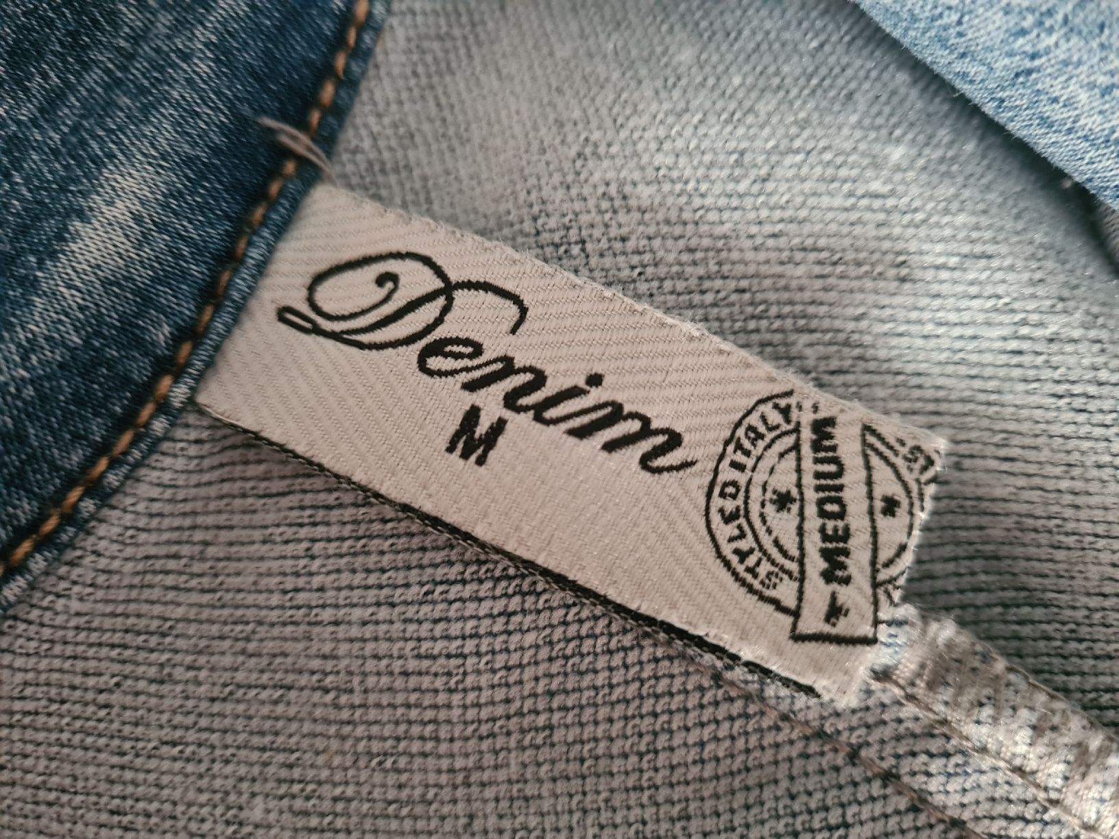Giacche: Blazer jean délavé marque "DENIM" (M) – Nuovo e nell'imballaggio originale da Etoy venduto da MyStyleMyMode 5