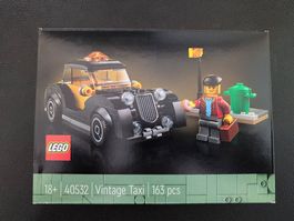 LEGO Vintage Taxi 40532