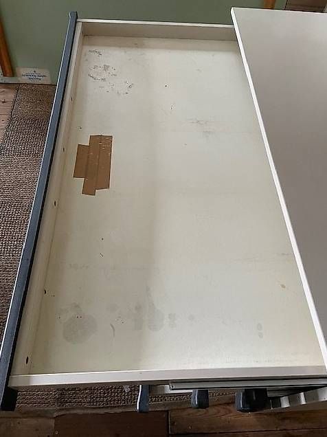 Tutti gli attrezzi: Gebrauchter Flachablageschrank von NESTLER – Usato da zürich venduto da janubis01 3