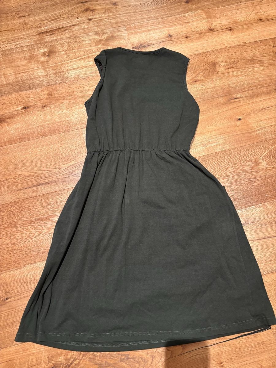 Kleider: dunkelgrünes Kleid S – Gebraucht aus Mols von Sangi55 3