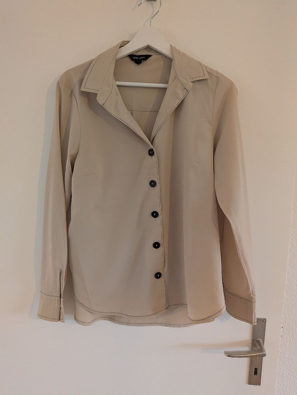 Camicette: New Look Beige Shirt, Size 10, Button Down – Usato da Wettingen venduto da ann_hzb5