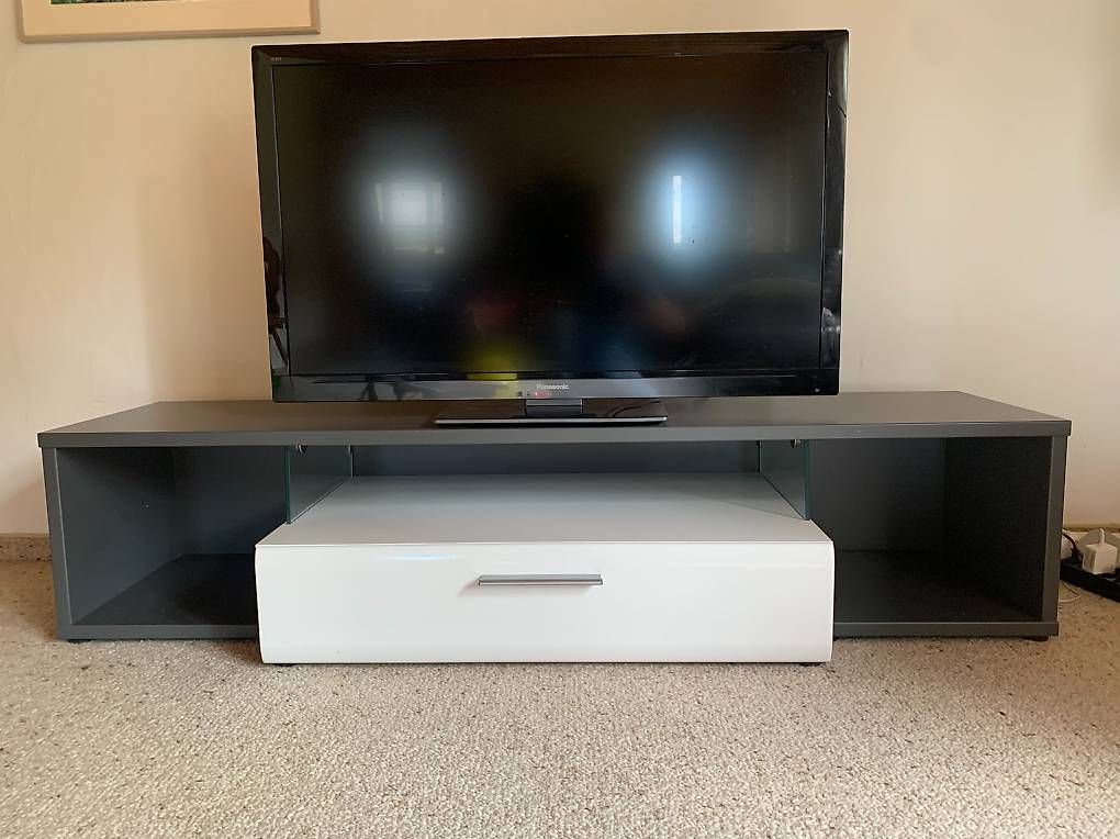 Pfister Mobili TV: Pfister TV-Möbel "Toronto" – Usato da Klosters venduto da apredour