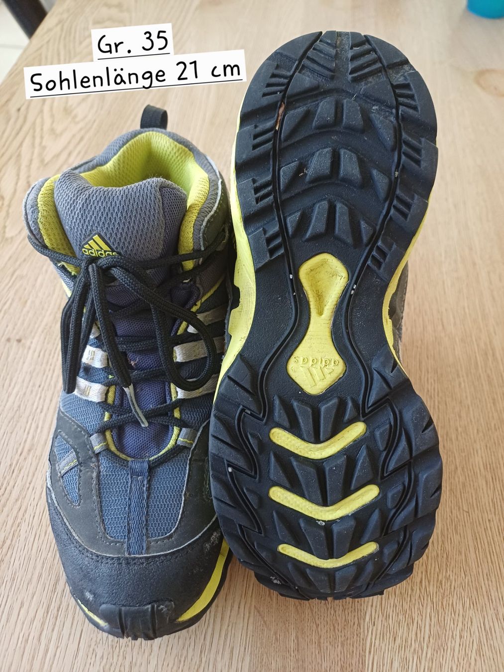 Adidas Chaussures garçon: Adidas Wanderschuhe Gr. 35 – D'occasion à Dietwil par dari2008 1