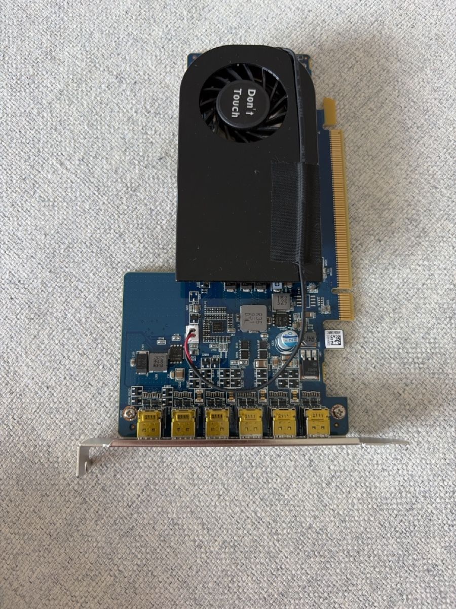 Amd Schede grafiche: AMD FirePro W600 - 6x Mini-DisplayPort – Usato da GÜMLIGEN venduto da DJ-Jana