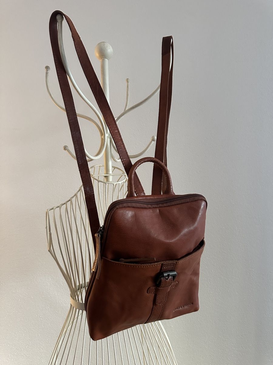 Rucksäcke: Spikes & Sparrow Lederrucksack, cognac, Top Zustand – Neu (gemäss Beschreibung) aus Zürich von phos.arch