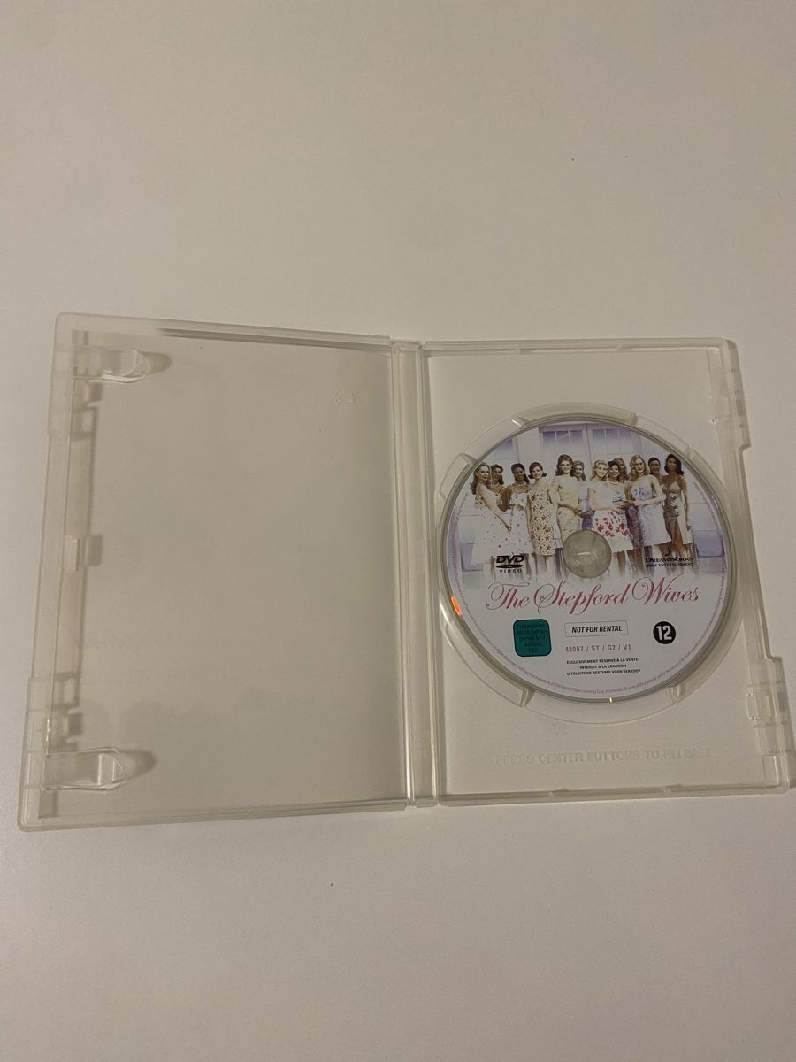 Tutti i DVDs: DVD Die Frauen von Stepford – Usato da Oensingen venduto da mig_99db 1