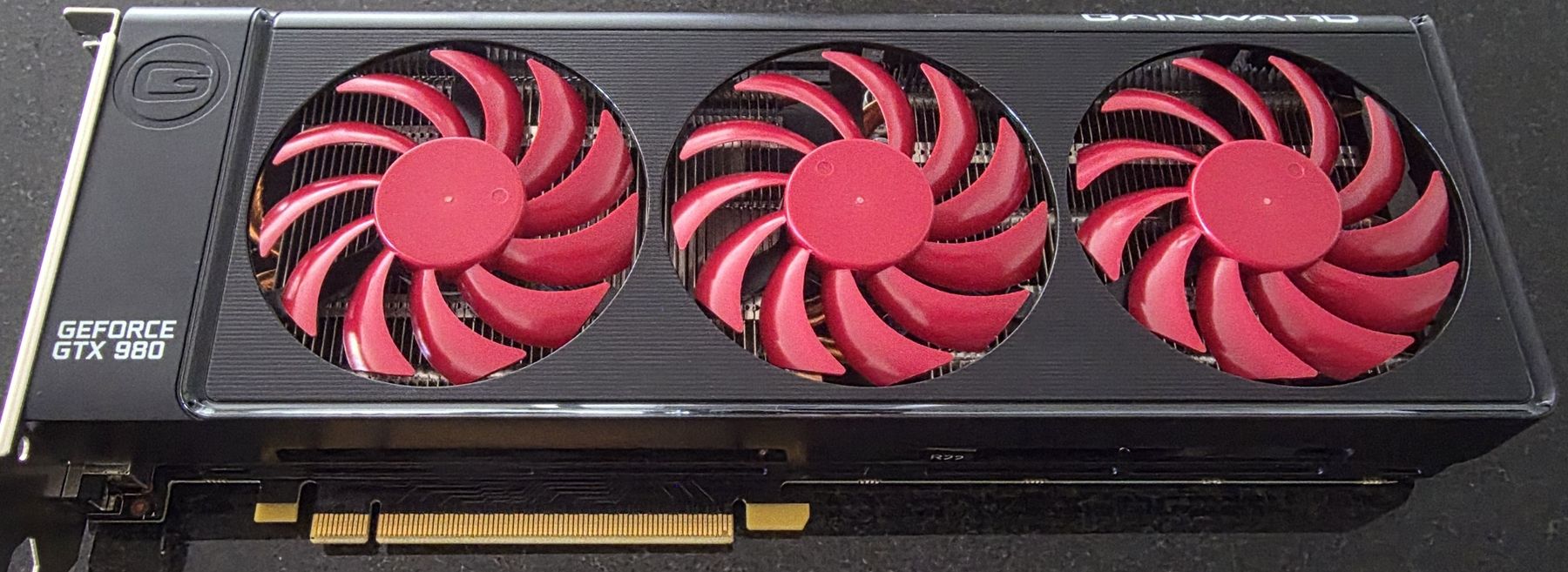 Gainward Schede grafiche: Gainward GeForce GTX 980 Grafikkarte – Usato da Altendorf venduto da elzi22